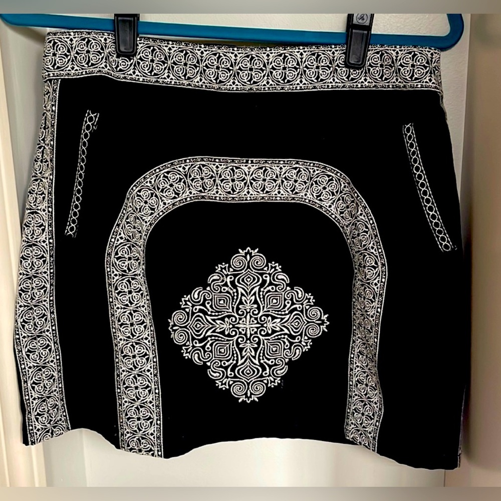 HERENCIA CLOTHING SKIRT